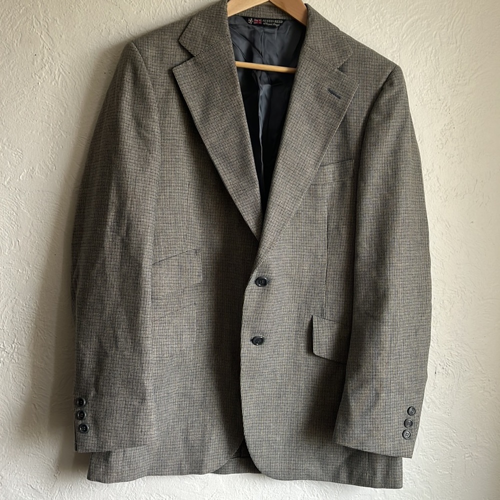 Austin Reed Gray Suit - Picture 5 of 12